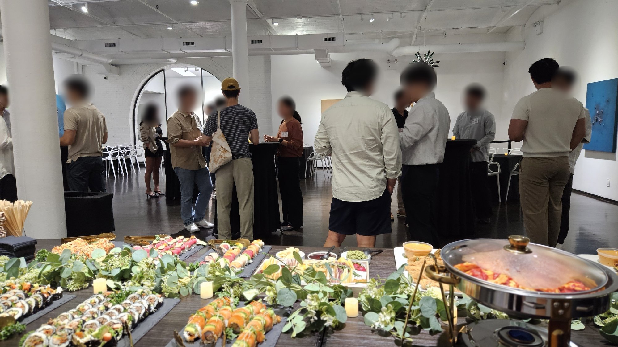 gallery-gathering